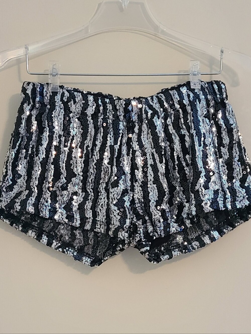 Sparkle & Fade Sequin Shorts Black Silver Metallic Print Size M